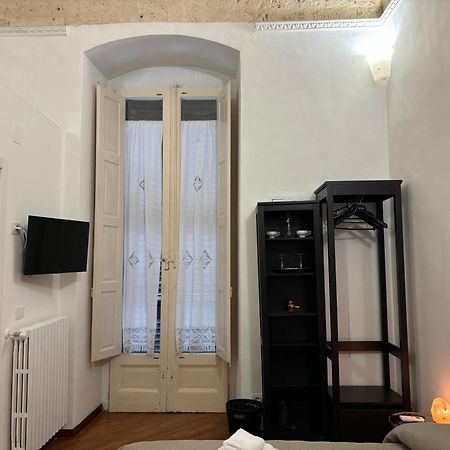 Araba Fenice Apartments - Bari Centro Экстерьер фото